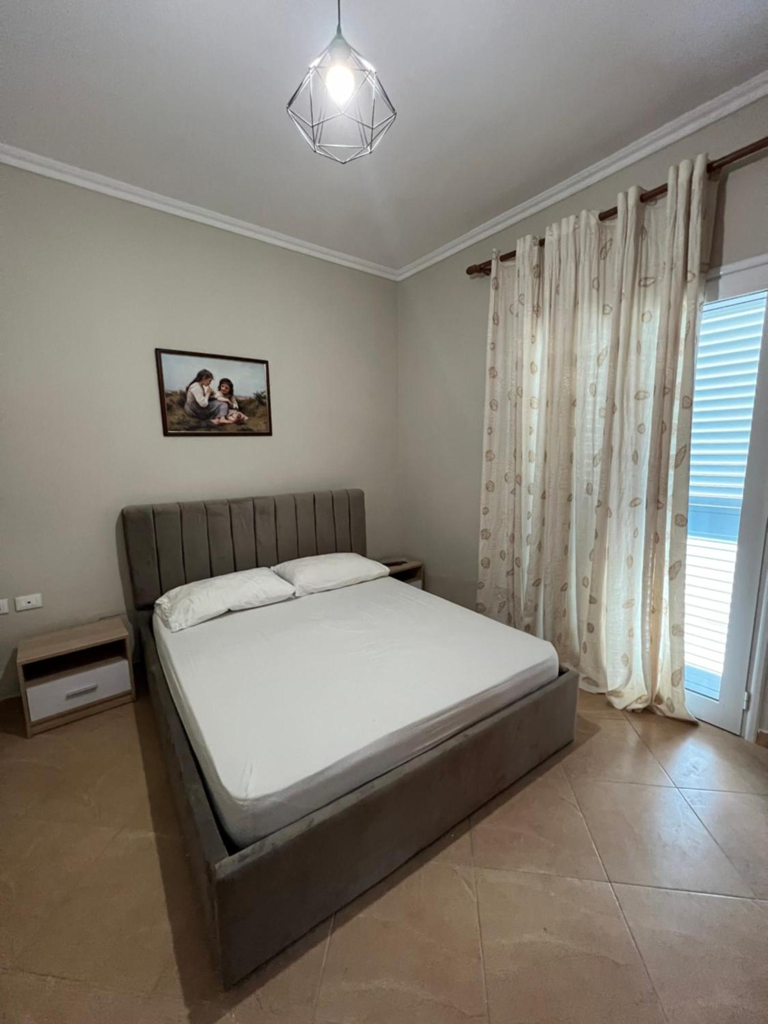 Vlorë Trip-Stop Apartments מראה חיצוני תמונה