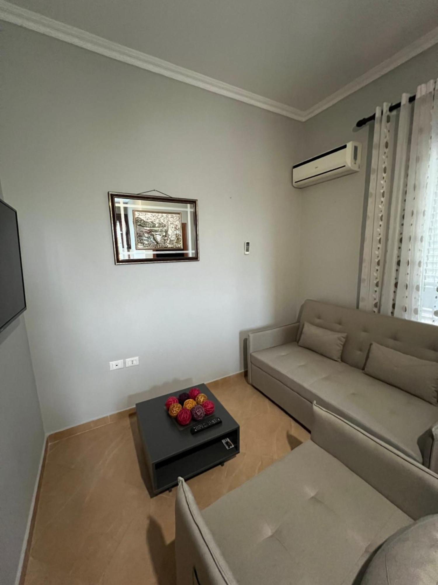 Vlorë Trip-Stop Apartments מראה חיצוני תמונה